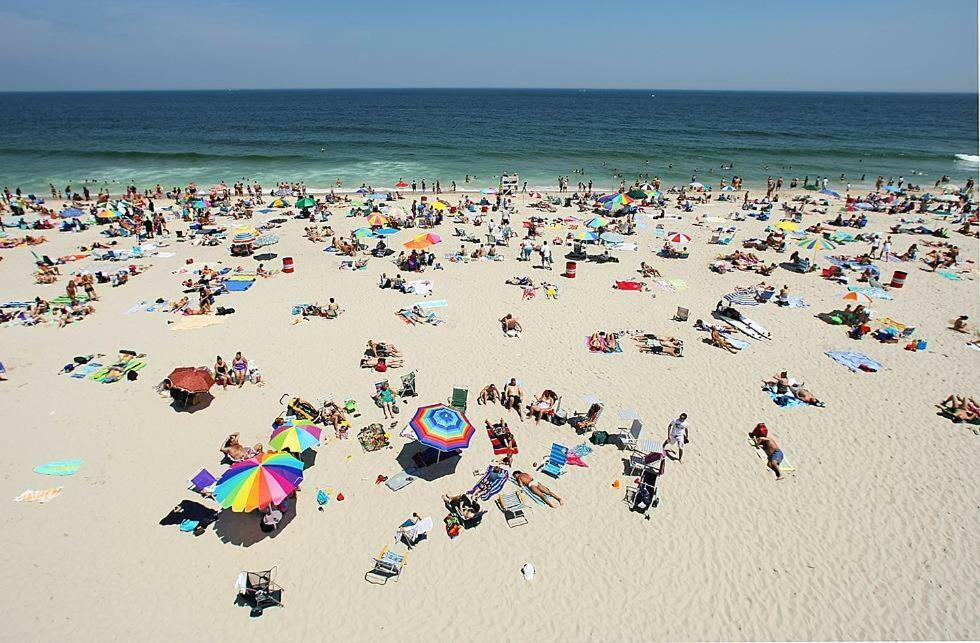 Hotel Charlee Villas Beach Hotel Oceanblock Seaside Heights Exterior foto